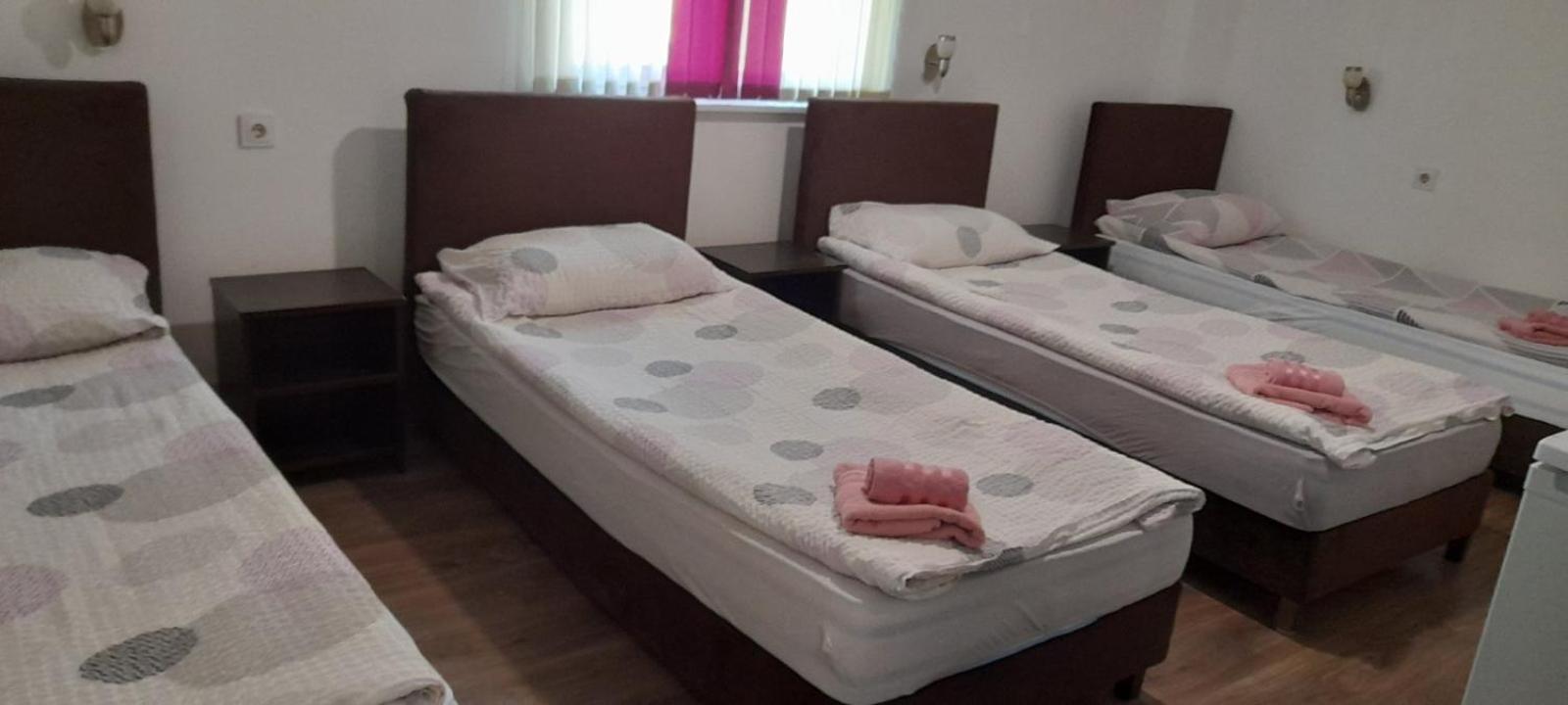 Edingen-Neckarhausen Pension Haus Baron 2 Friedrichsfeld מראה חיצוני תמונה