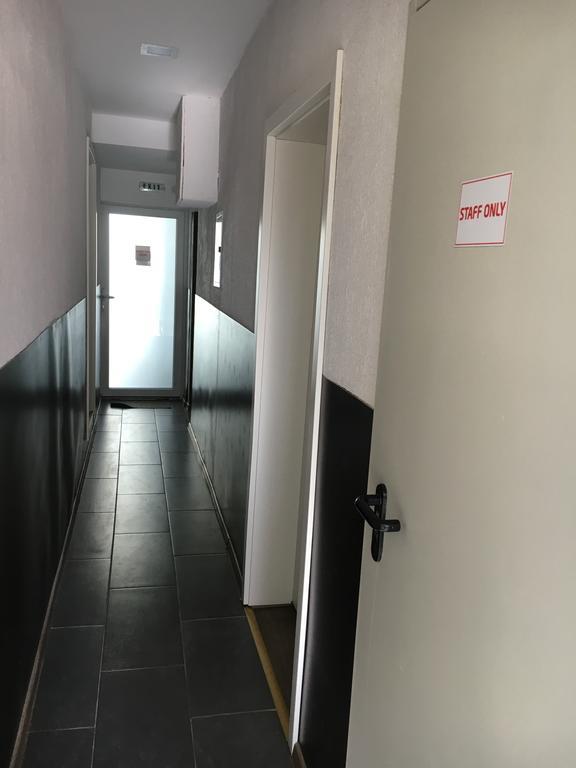Edingen-Neckarhausen Pension Haus Baron 2 Friedrichsfeld מראה חיצוני תמונה