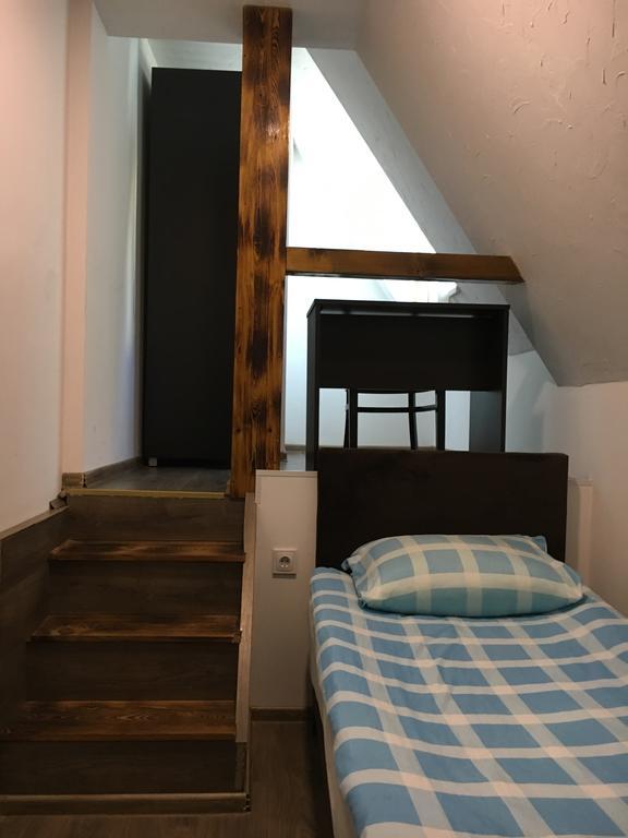 Edingen-Neckarhausen Pension Haus Baron 2 Friedrichsfeld מראה חיצוני תמונה
